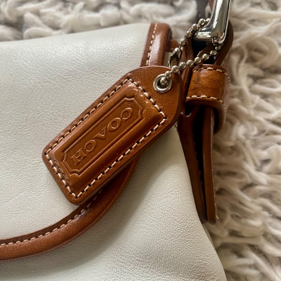 Coach Vintage White/Saddle NWT - Picture 2 of 5
